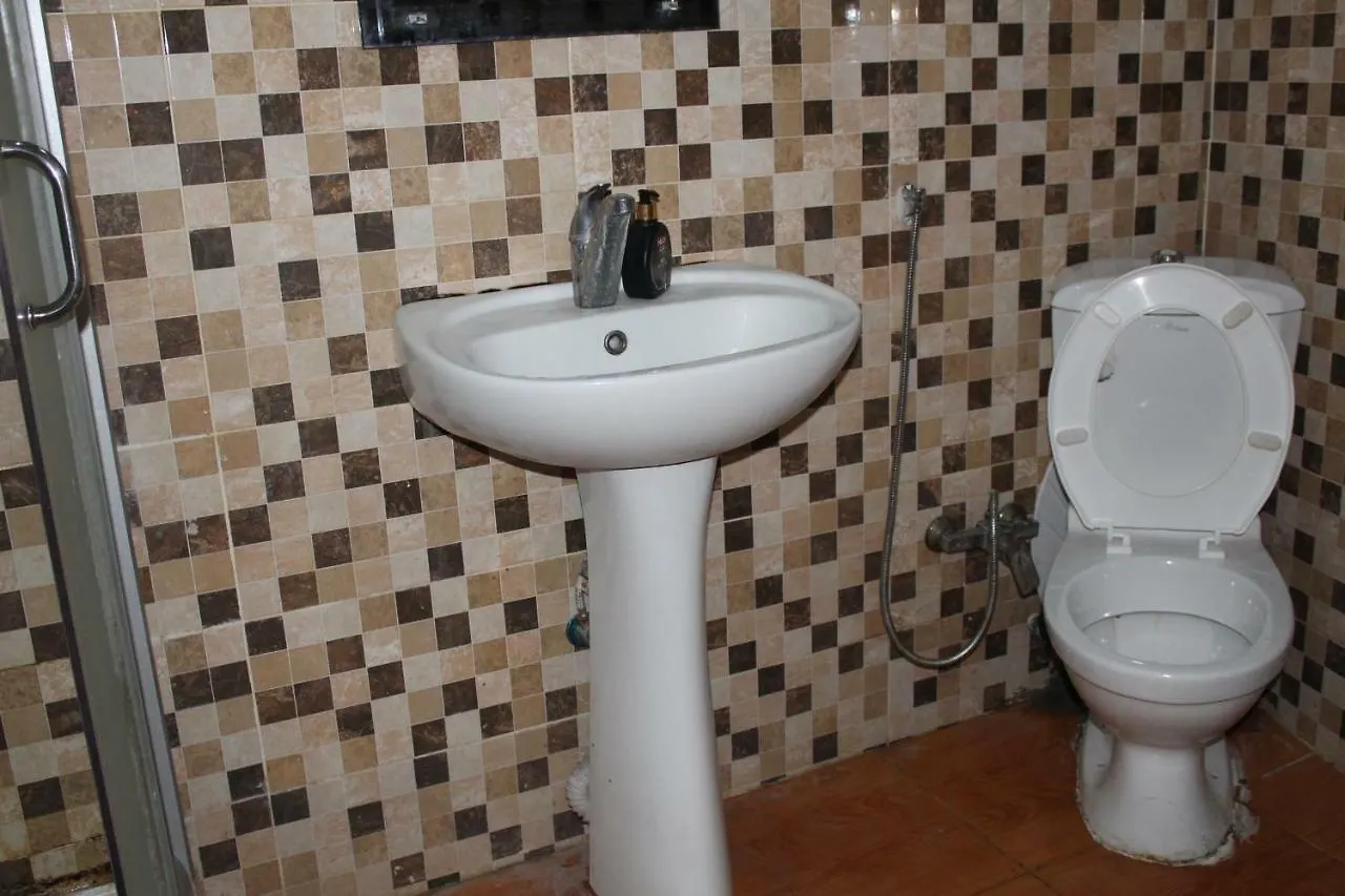 Capital Hostel 巴库 0*,